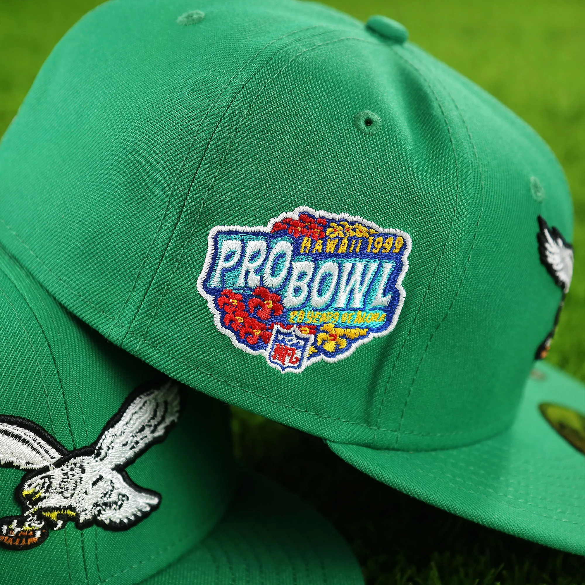 1999 Hawaii Pro Bowl Throwback Philadelphia Eagles 59Fifty Side Patch Fitted | Black Bottom, Kelly Green