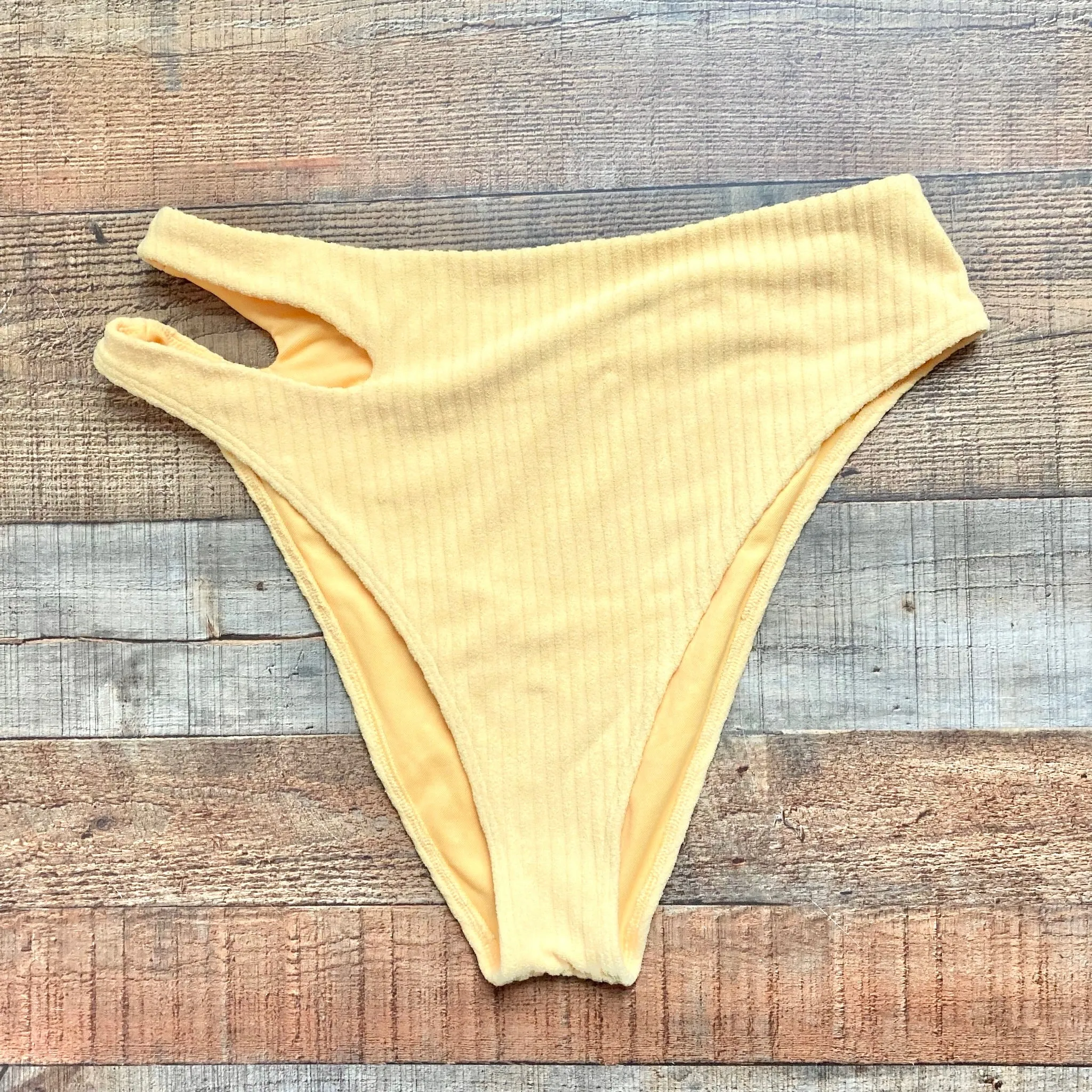 Abercrombie & Fitch Yellow Ribbed Terry Cloth Cut Out High Waisted Cheeky Bikini Bottoms- Size XL (sold out online, we have matc