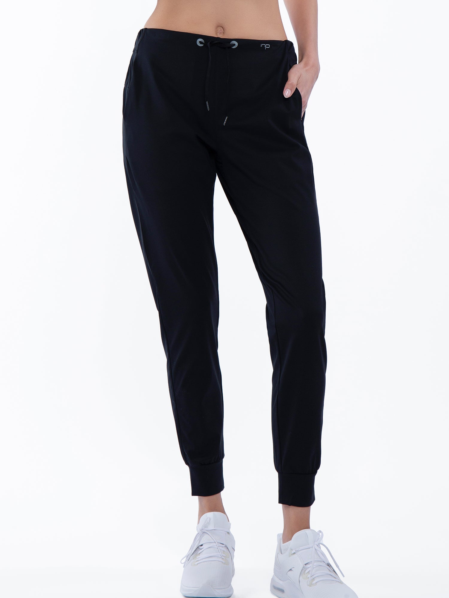 Alexa Jogger - Black