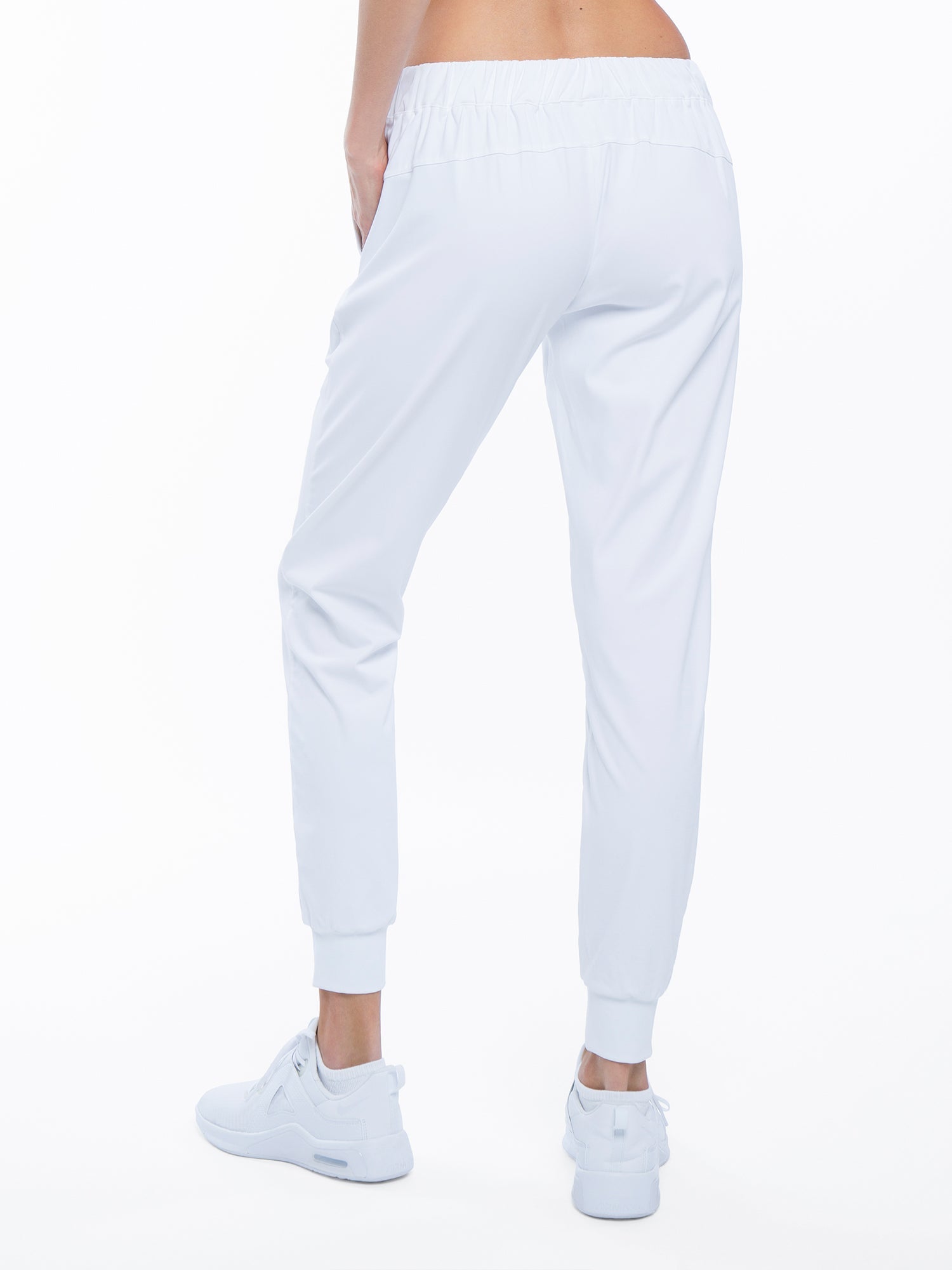 Alexa Jogger - White