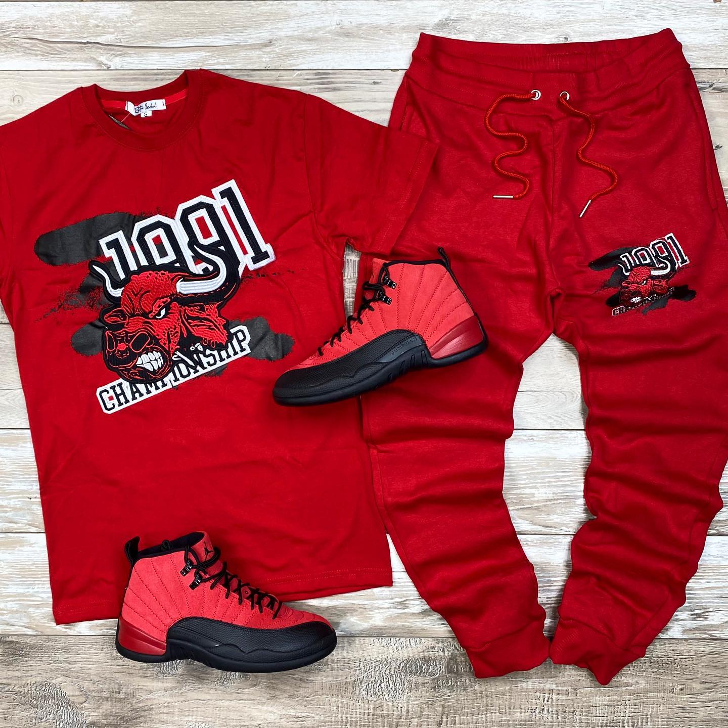 Carmine 6 Bull Joggers (Red) /C3