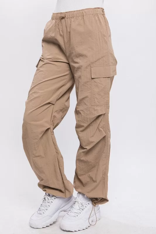 Loose Fit Cargo Pants [online exclusive]