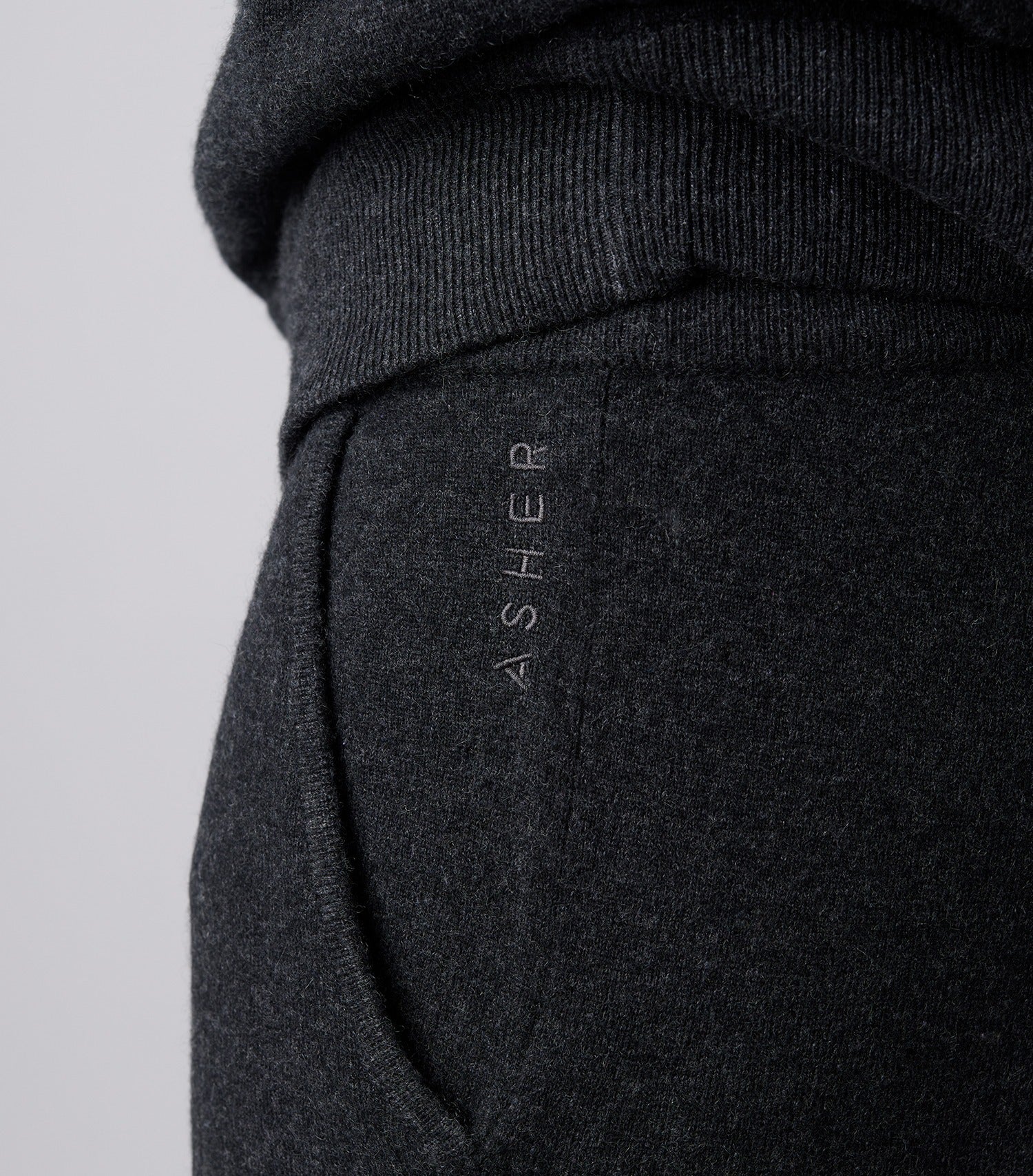 Sero Cashmere Jogger