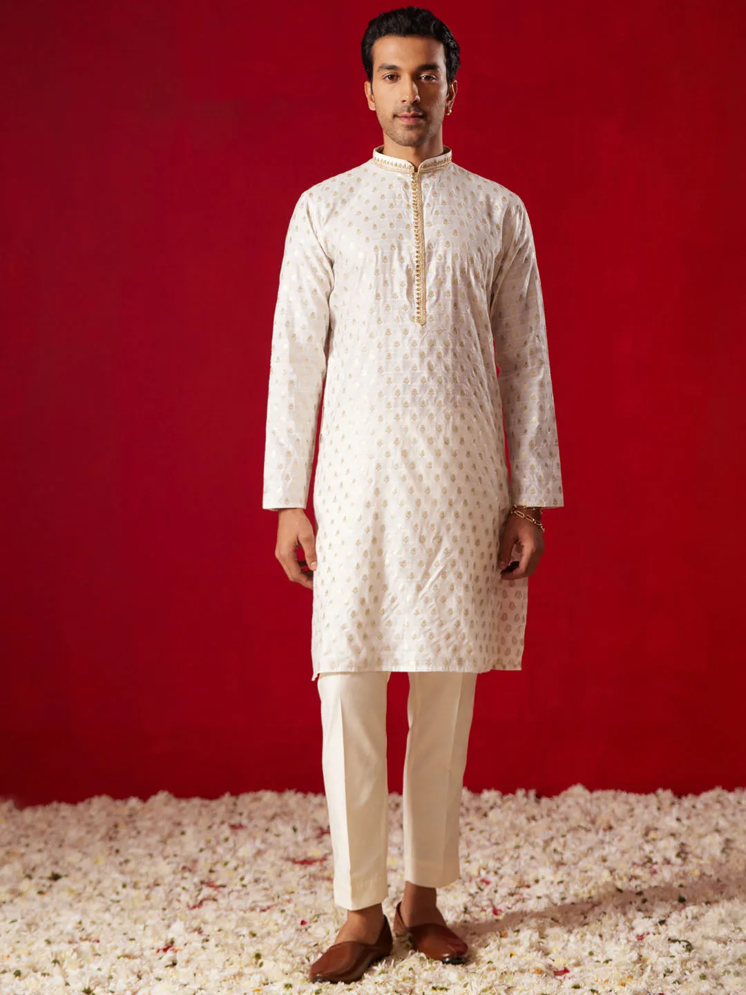 VASTRAMAY Men's Cream Silk Blend Jacquard Kurta With Pant Set