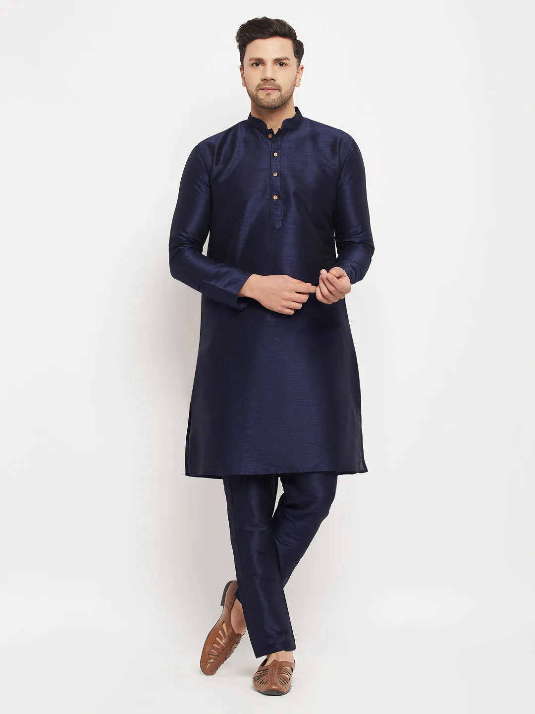 VM BY VASTRAMAY Men's Navy Blue Silk Blend Kurta and Navy Blue Pant Style Pyjama Set